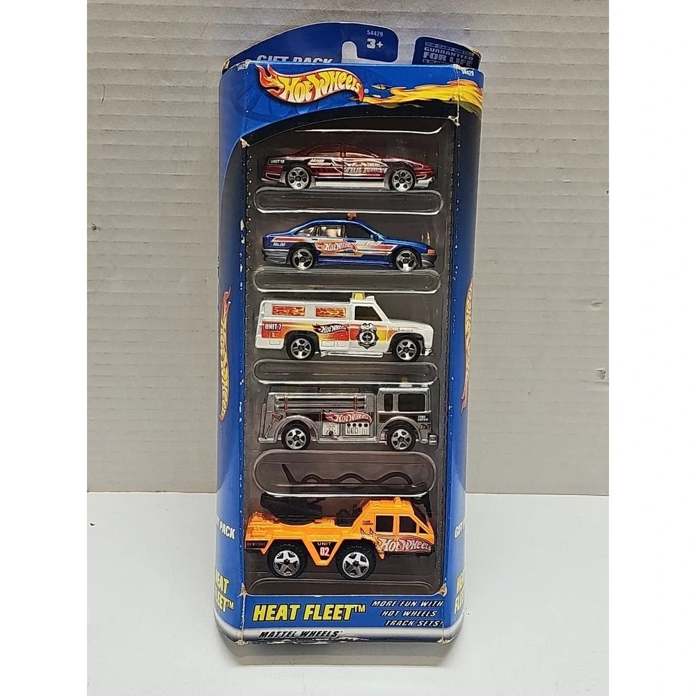 Lot of 2 Vintage 90's Hot Wheels Gift Pack
